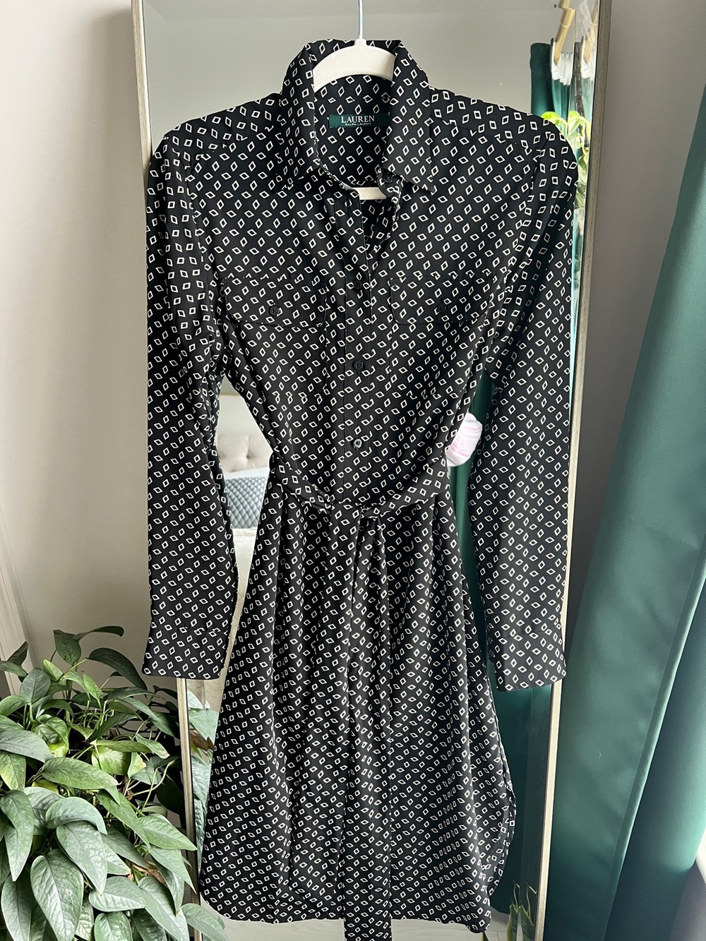 Lauren Ralph Lauren Black Geometric Diamond-Print Shirt Dress, Size 4